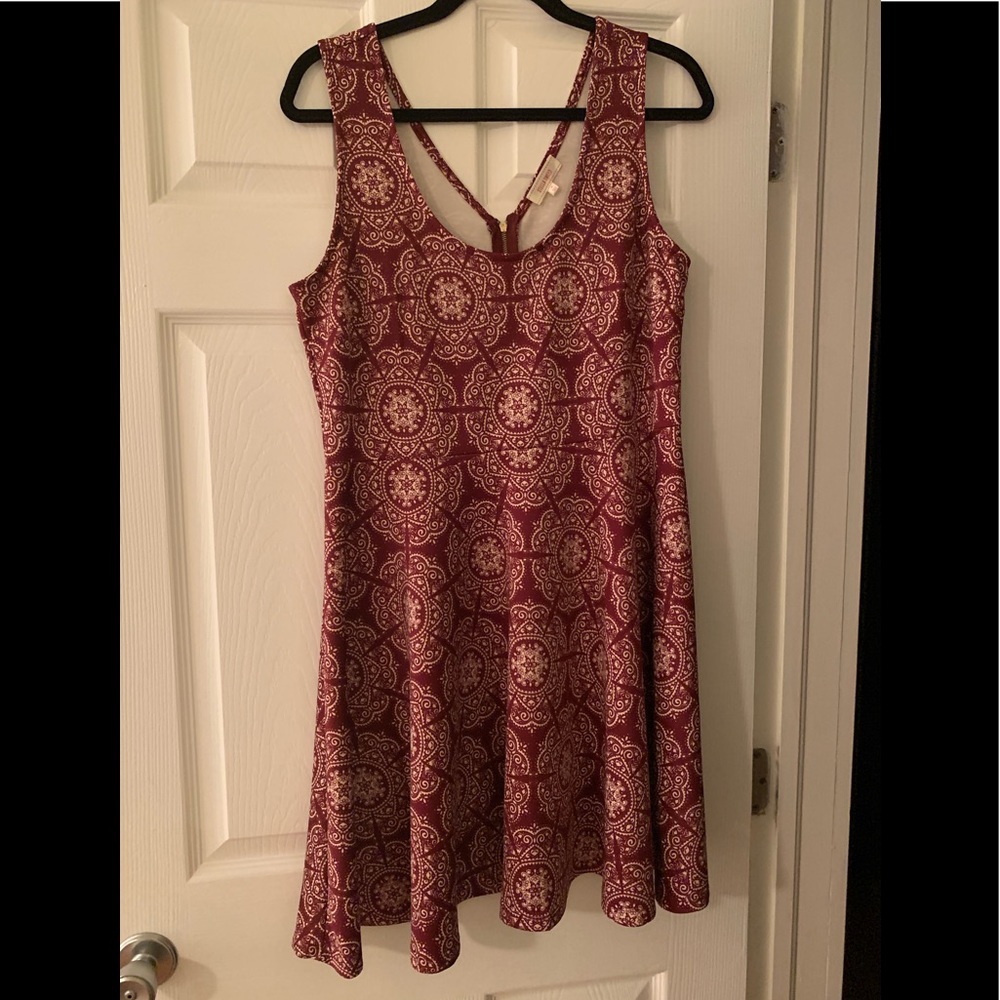 Maroon Patterned Sleeveless Skater Dress